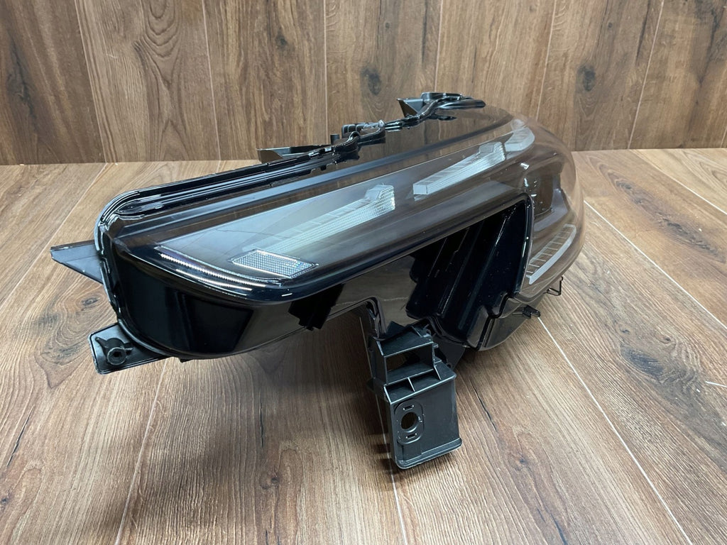Frontscheinwerfer Alfa Romeo 50572576 50572572 LED Ein Satz Headlight SCH9376371201pg