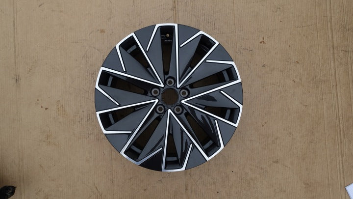 1x Alufelge 17 Zoll 6.5" 5x100 40ET 658601025 Skoda Scala Kamiq Rim Wheel FEL5513094003hm
