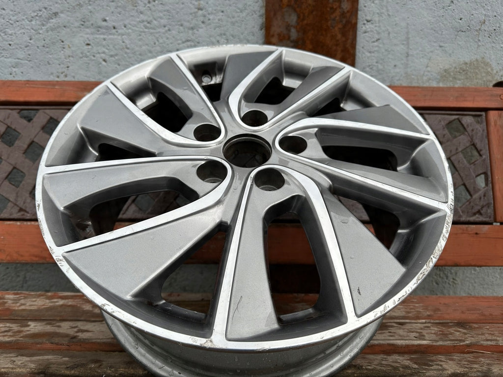 1x Alufelge 17 Zoll 7.0" 5x114.3 53ET Glanz Graphit 52910-G4350 Hyundai I30 Mg