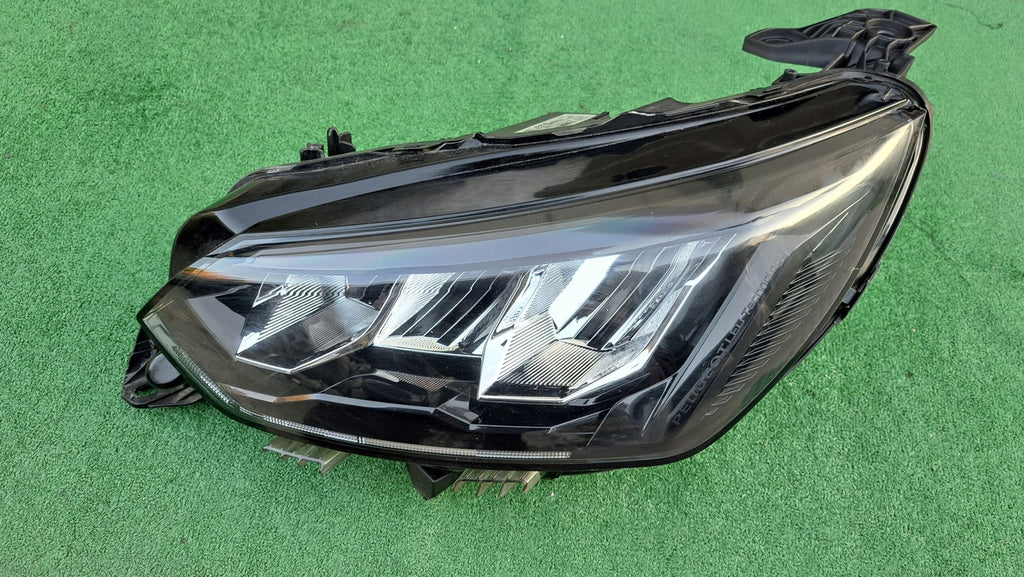 Frontscheinwerfer Peugeot 208 90200109 LED Links Scheinwerfer Headlight