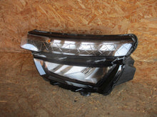 Load image into Gallery viewer, Frontscheinwerfer Skoda Kamiq 658941015 LED Links Scheinwerfer Headlight SCH9111697098zo