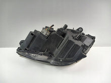 Laden Sie das Bild in den Galerie-Viewer, Frontscheinwerfer Mercedes-Benz W204 Rechts Scheinwerfer Headlight SCH8258735744vf