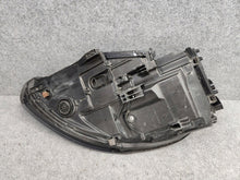 Laden Sie das Bild in den Galerie-Viewer, Frontscheinwerfer Porsche Panamera 970 970631056 Xenon Rechts Headlight SCH2726530842fo