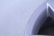Laden Sie das Bild in den Galerie-Viewer, 1x Alufelge 17 Zoll 8.5" 5x112 35ET Matt Silber A2304010902 Mercedes-Benz R230 FEL3204326624sq