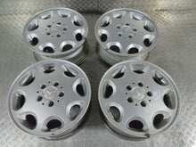 Laden Sie das Bild in den Galerie-Viewer, 4x Alufelge 15 Zoll 7.0" 5x112 Mercedes-Benz W210 Rim Wheel FEL9322277330eu