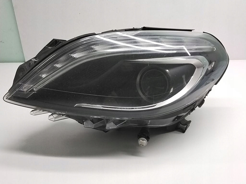 Frontscheinwerfer Mercedes-Benz W246 W242 A2468207161 Links Headlight SCH2316749919on