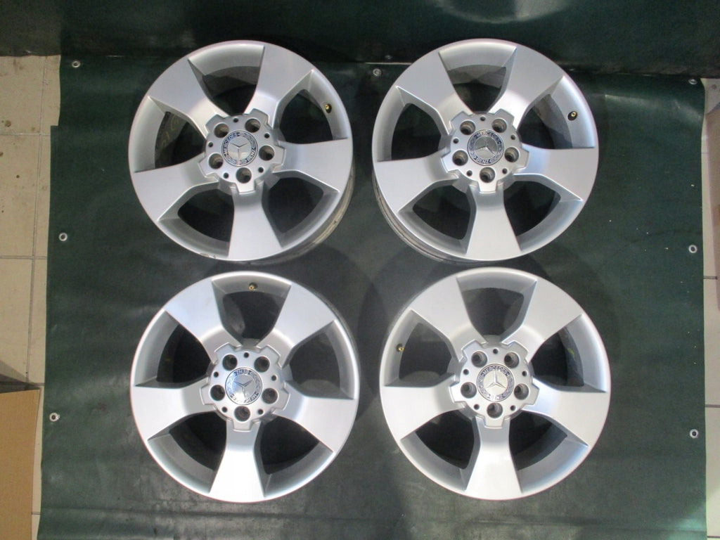 4x Alufelge 17 Zoll 7.5" 5x112 47 5ET Glanz Silber A2044013602 Mercedes-Benz FEL6314824017mu
