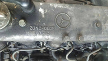 Load image into Gallery viewer, Motor Mercedes-Benz W111 W110 921918 2.2 Diesel Engine Unkomplett