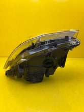 Load image into Gallery viewer, Frontscheinwerfer BMW 5 F11 F10 7424146-01 Rechts Scheinwerfer Headlight SCH5107469794vz