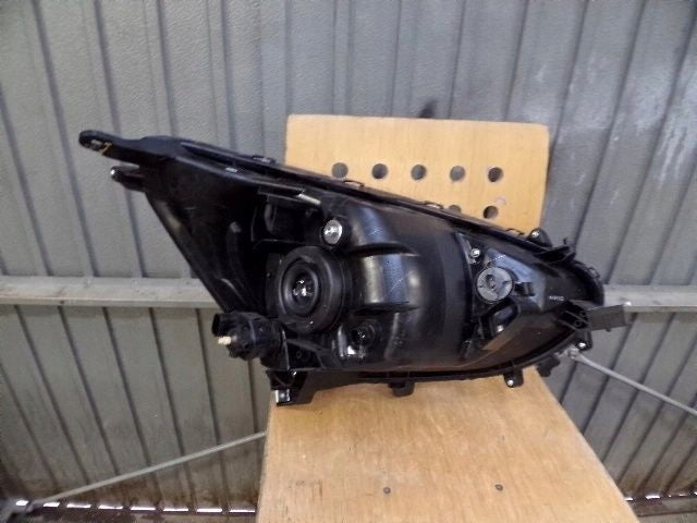 Frontscheinwerfer Mitsubishi Space Star RKC14545 Vorderseite Headlight