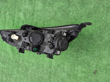 Laden Sie das Bild in den Galerie-Viewer, Frontscheinwerfer Hyundai I30 III 92102-G4020 Rechts Scheinwerfer Headlight SCH5495358535kh