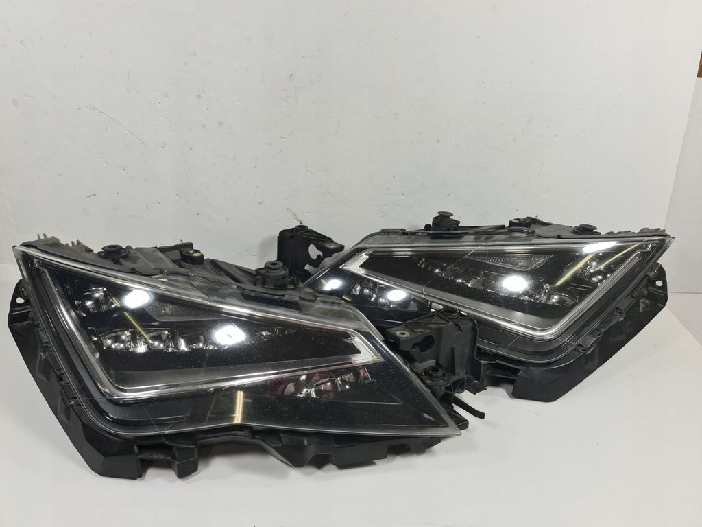 Frontscheinwerfer Seat Leon 5F1941008A 5F1941007A LED Ein Satz Headlight SCH6085605894fp