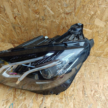Laden Sie das Bild in den Galerie-Viewer, Frontscheinwerfer Mercedes-Benz W213 AZF621 Links Scheinwerfer Headlight SCH5744206779lz