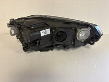 Load image into Gallery viewer, Frontscheinwerfer VW Golf Sportsvan I 517 517941081A LED Rechts oder Links SCH6003059180oz