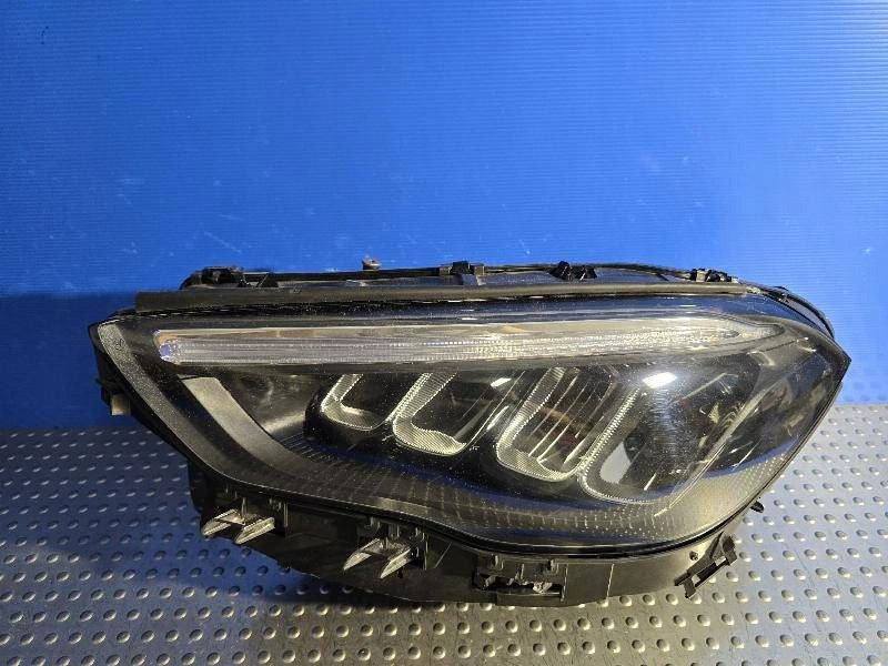 Frontscheinwerfer Mercedes-Benz W247 A2479063504 LED Links Headlight SCH3383452931by
