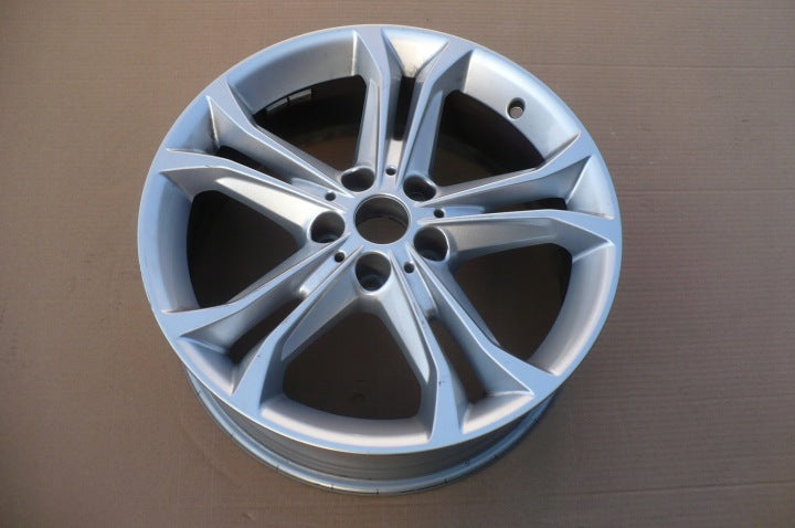 1x Alufelge 18 Zoll 7.0" 5x112 22ET Glanz Silber 6876918 BMW X3 G01 G02 FEL4697852975cw