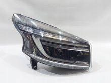 Load image into Gallery viewer, Frontscheinwerfer Renault Trafic III 260109054R LED Rechts Headlight