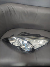 Load image into Gallery viewer, Frontscheinwerfer Hyundai I30 92101-2RXXX Links Scheinwerfer Headlight SCH5441548938ru