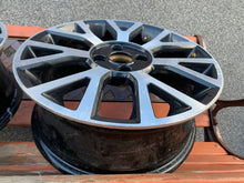 Load image into Gallery viewer, 1x Alufelge 16 Zoll 6.0&quot; 4x100 43ET Glanz Schwarz 1S0071496 VW Up Rim Wheel