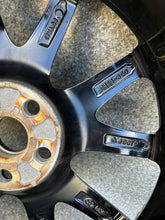 Load image into Gallery viewer, 1x Alufelge 17 Zoll 6.5" 5x114.3 8535-350 Toyota I Rim Wheel FEL2821533741ld