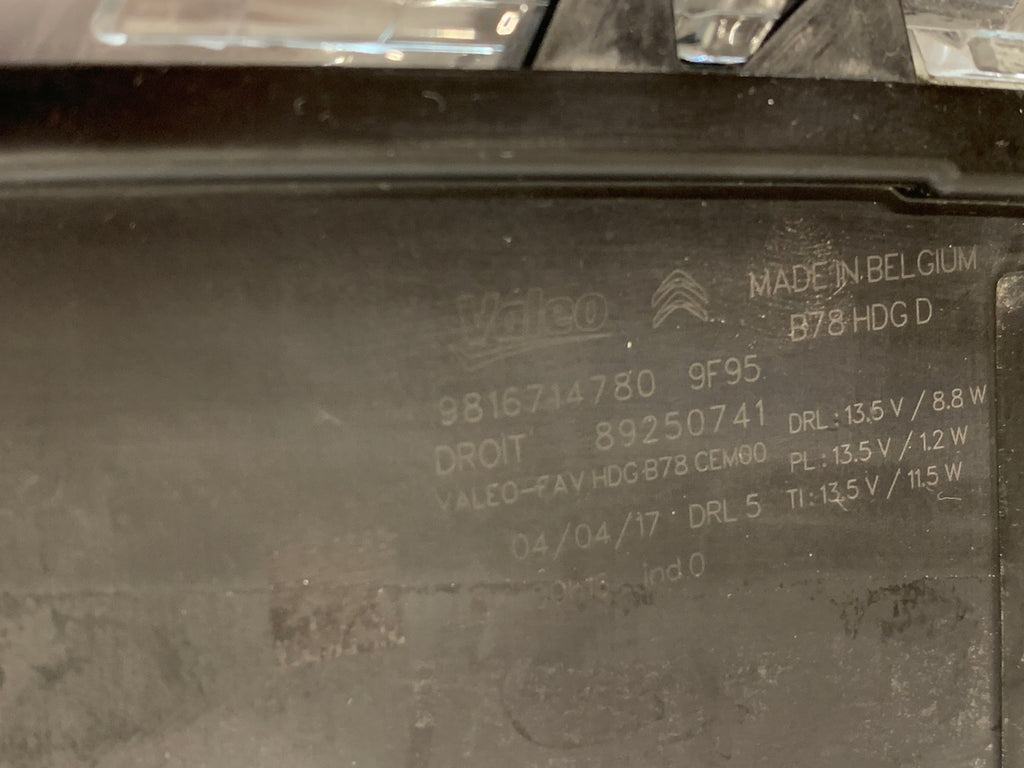 Frontscheinwerfer Citroën C4 Grand Picasso II 9816714780 LED Rechts Headlight