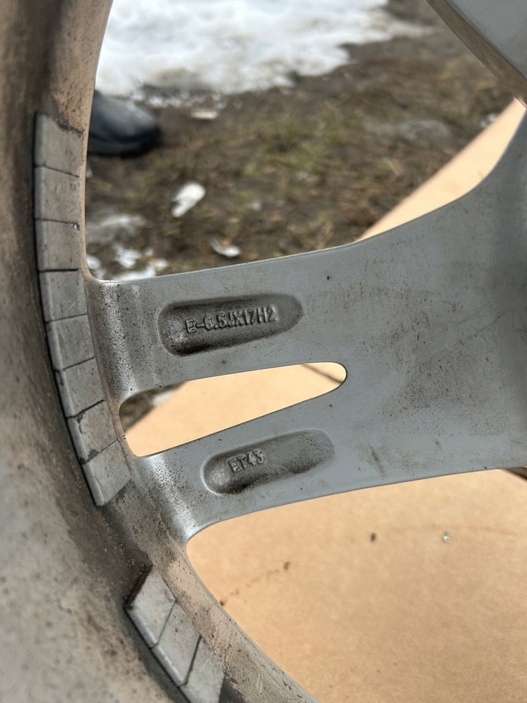 1x Alufelge 17 Zoll 6.5" 5x112 43ET 8V0601025 Audi A3 Rim Wheel FEL9434898812wd