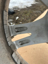 Laden Sie das Bild in den Galerie-Viewer, 1x Alufelge 17 Zoll 6.5" 5x112 43ET 8V0601025 Audi A3 Rim Wheel FEL9434898812wd