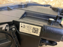 Load image into Gallery viewer, Frontscheinwerfer VW Golf Sportsvan 518941774A Rechts Scheinwerfer Headlight SCH5496854633jv