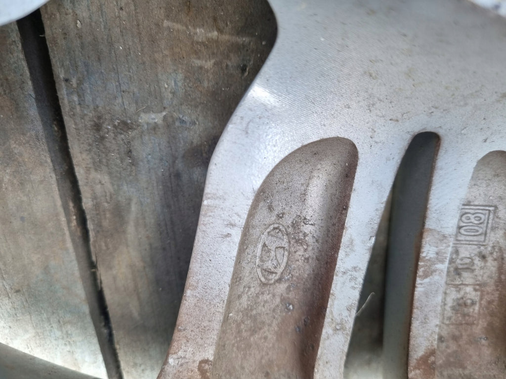 1x Alufelge 16 Zoll 6.5" 5x114.3 46ET 52910-2E600 Hyundai Tucson Rim Wheel