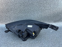 Laden Sie das Bild in den Galerie-Viewer, Frontscheinwerfer Opel Grandland X YP00015580 Rechts Scheinwerfer Headlight SCH7733231264zp