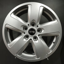 Laden Sie das Bild in den Galerie-Viewer, 4x Alufelge 16 Zoll 7.0" 5x112 41ET Glanz Silber 6856029 Mini Countryman FEL5588868425ab
