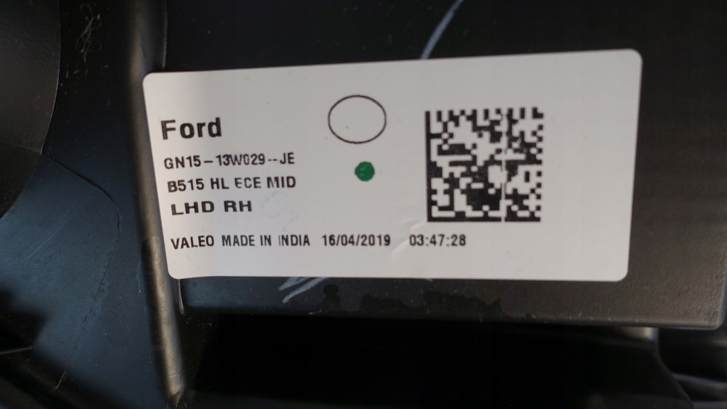 Frontscheinwerfer Ford Ecosport GN15-13W029-JE LED Ein Stück (Rechts oder Links) SCH8037736036wh