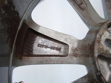 Laden Sie das Bild in den Galerie-Viewer, 1x Alufelge 16 Zoll 6.0&quot; 4x100 50ET 52910-C8100 Hyundai I20 Rim Wheel