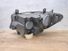 Laden Sie das Bild in den Galerie-Viewer, Frontscheinwerfer Mercedes-Benz Sprinter A9109060100 Rechts Headlight