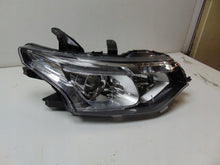 Laden Sie das Bild in den Galerie-Viewer, Frontscheinwerfer Mitsubishi Outlander III 8301C2-04 Rechts Headlight SCH3020347827rz