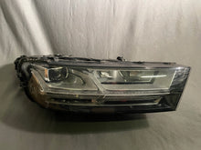 Load image into Gallery viewer, Frontscheinwerfer Audi E Tron 4M0941774C Full LED Rechts Scheinwerfer Headlight SCH8667803026cj