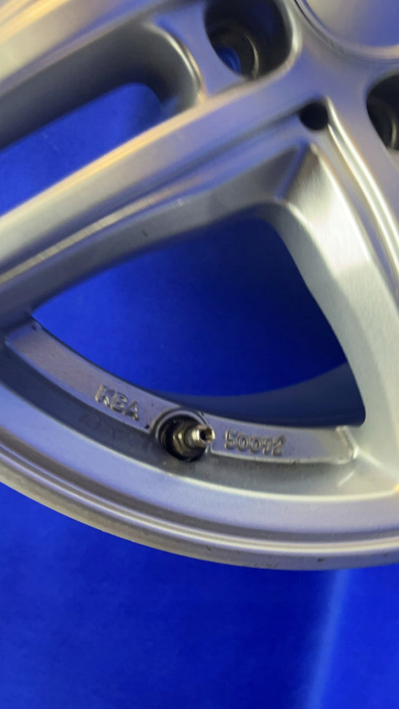 1x Alufelge 16 Zoll 7.5" 5x112 Audi A4 B9 Avant Rim Wheel FEL1651324948nd