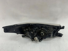 Laden Sie das Bild in den Galerie-Viewer, Frontscheinwerfer Toyota Hilux VIII Links Scheinwerfer Headlight SCH1840148178bv