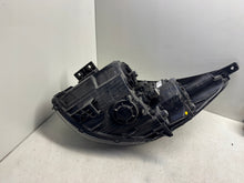 Laden Sie das Bild in den Galerie-Viewer, Frontscheinwerfer Kia Soul II 92102-E4 LED Rechts Scheinwerfer Headlight SCH1009902645ey