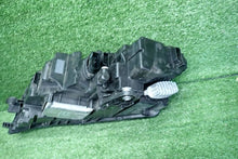 Laden Sie das Bild in den Galerie-Viewer, Frontscheinwerfer Skoda Octavia III 5E1941016D Rechts Scheinwerfer Headlight SCH6983505879th
