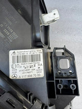 Laden Sie das Bild in den Galerie-Viewer, Frontscheinwerfer Mercedes-Benz Cla Amg A1179067300 A1179067000 LED Ein Satz SCH2129708892xs