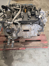 Laden Sie das Bild in den Galerie-Viewer, Motor Mitsubishi Outlander I PR25 2.5 161TKm 2021 Benzin Engine Komplett MOT1778722994js