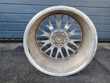 Load image into Gallery viewer, 1x Alufelge 19 Zoll 8.5&quot; 5x112 Glanz Silber 4F0601025 Audi A6 C6 Rim Wheel