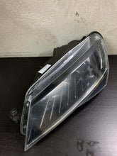Laden Sie das Bild in den Galerie-Viewer, Frontscheinwerfer Skoda Superb III 3V1941015A Links Scheinwerfer Headlight SCH1681487880ud