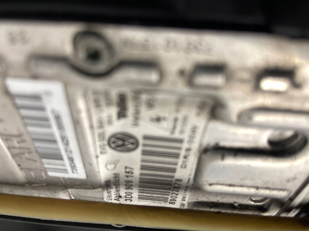 Frontscheinwerfer VW Touareg 7L6941015BK Xenon Links Scheinwerfer Headlight