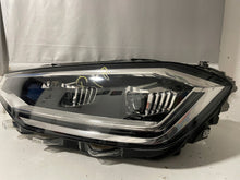 Laden Sie das Bild in den Galerie-Viewer, Frontscheinwerfer VW Golf Sportsvan 517941081A 90141152 LED Links Headlight SCH1543502506bm