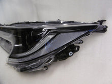 Load image into Gallery viewer, Frontscheinwerfer Toyota Corolla 8115002S70 LED Links Scheinwerfer Headlight SCH8699064693ko