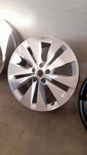 Laden Sie das Bild in den Galerie-Viewer, 1x Alufelge 19 Zoll 5x112 5LA601025 Skoda Enyaq Rim Wheel FEL1088179907zy