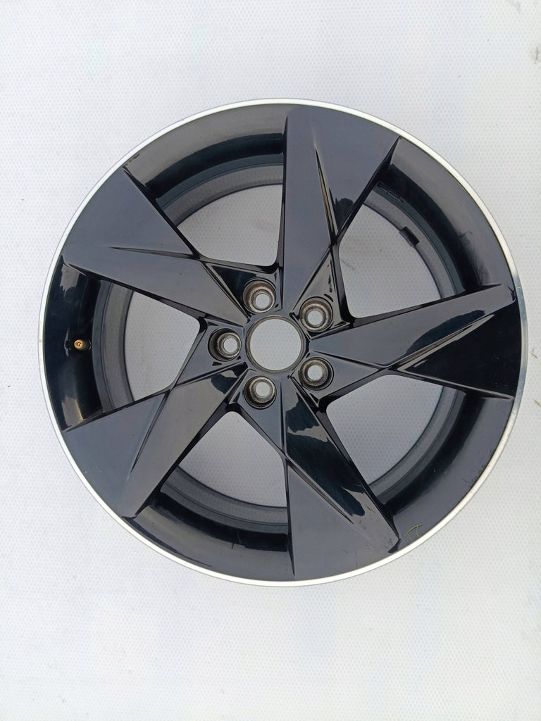 1x Alufelge 17 Zoll 657601025AD Skoda Scala Kamiq Rim Wheel FEL4071526749et