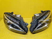 Laden Sie das Bild in den Galerie-Viewer, Frontscheinwerfer Mercedes-Benz W205 A2059062604 A2059062504 Rechts oder Links SCH1735454751ef